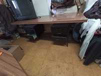 Secretaria com gavetas