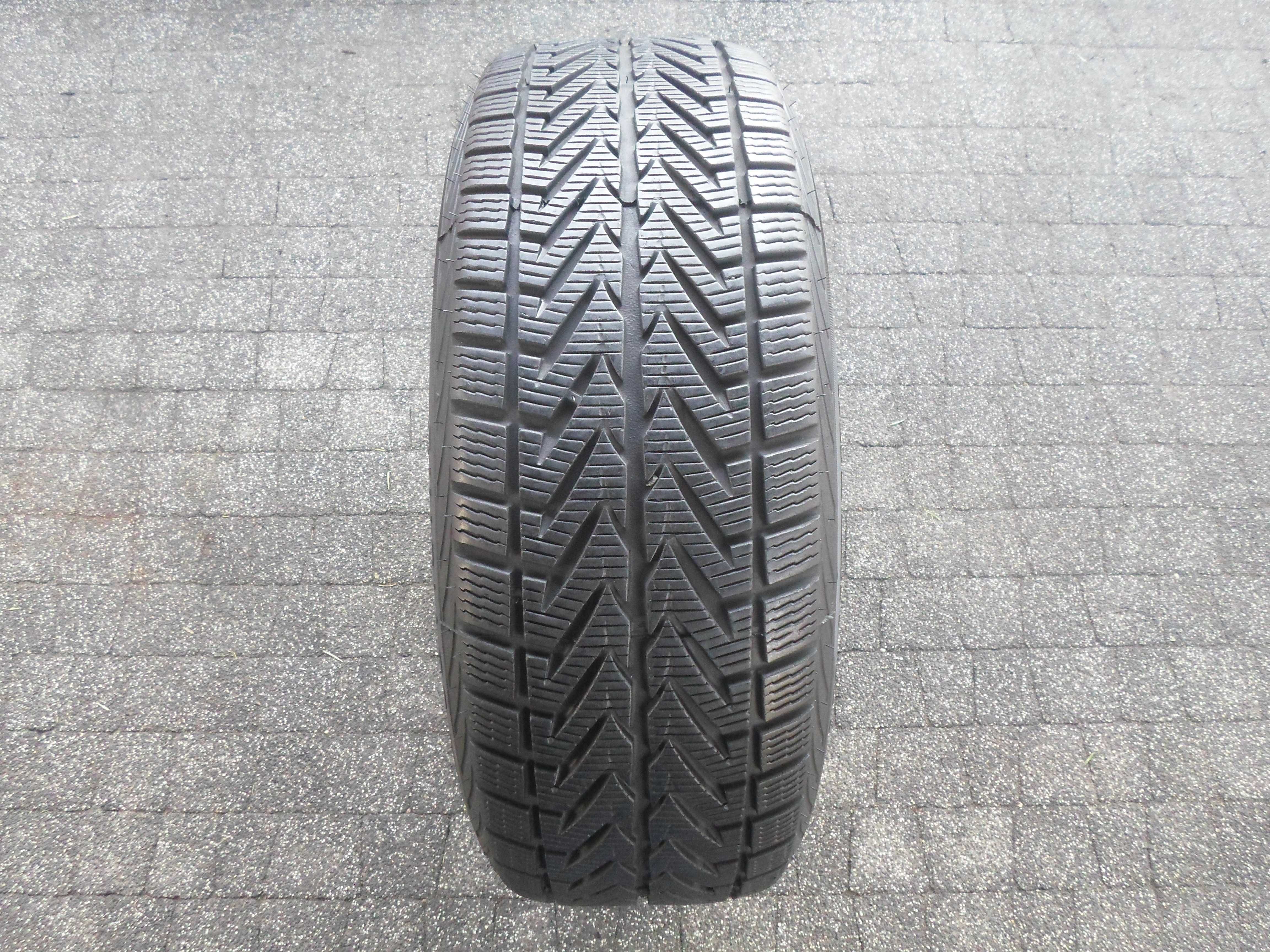 Opona Vredestein Wintrac Xtreme 225/55R19 99V M+S