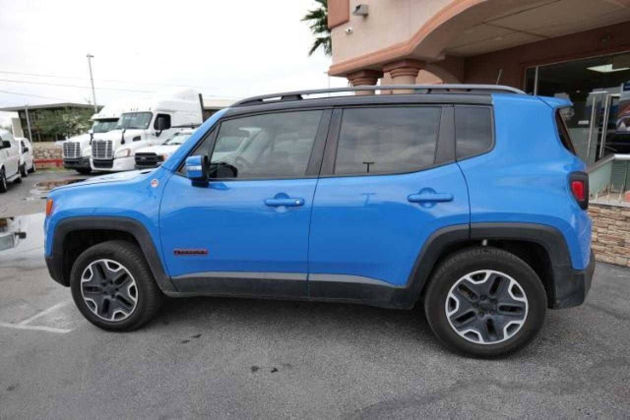 2015 Jeep Renegade Trailhawk