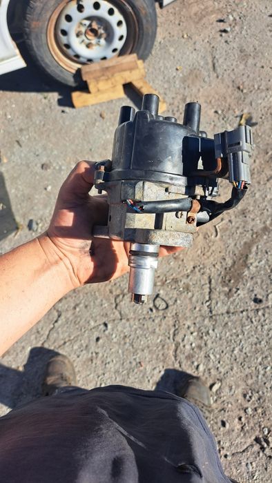 Трамблер зажигание тойота королла карина авенсис corolla carina avensi