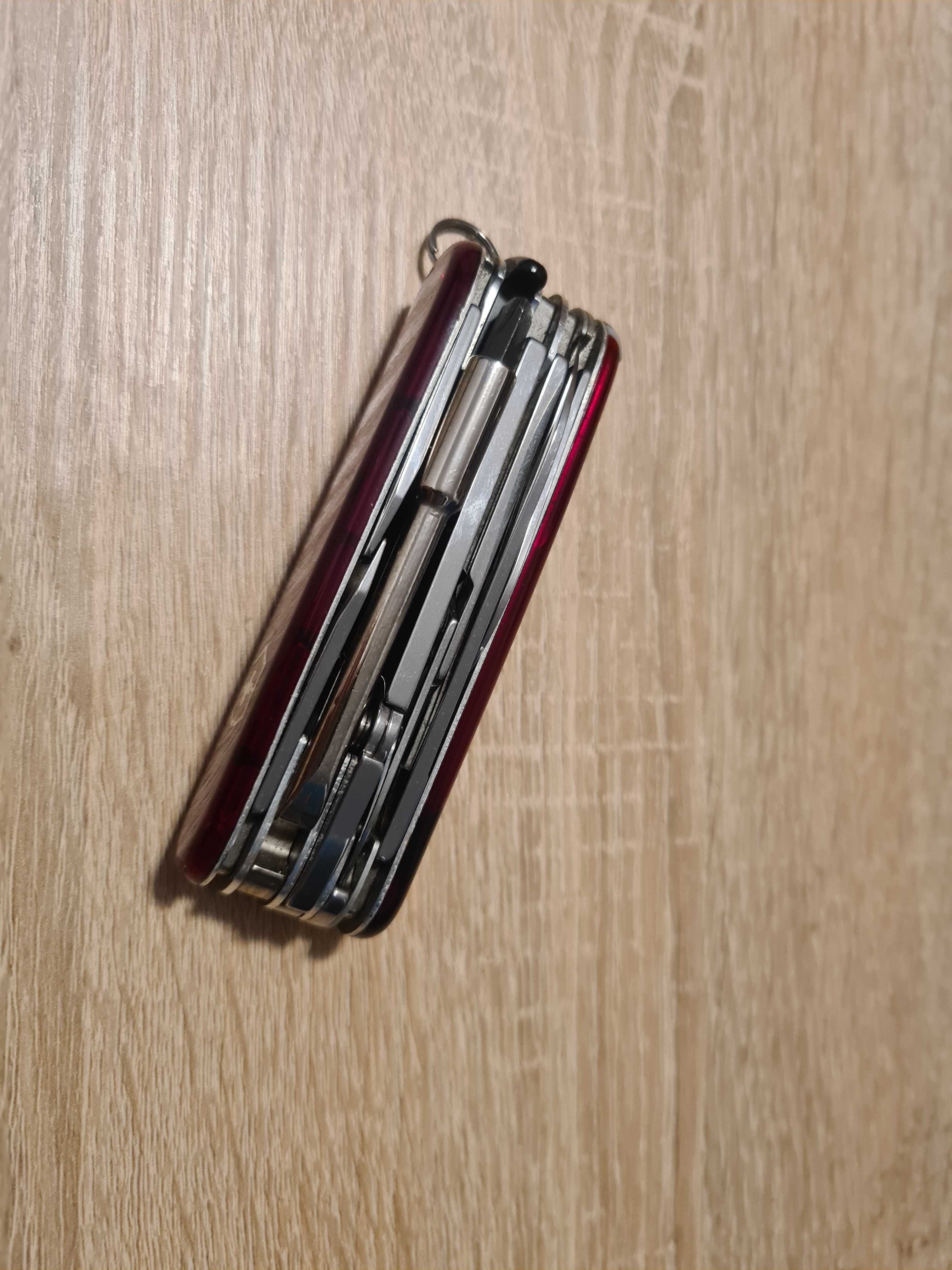 scyzoryk Victorinox CyberTool M