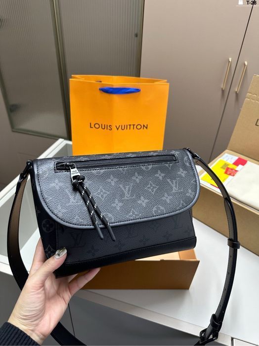 Сумка Louis Vuitton district damier infini синяя мужская оригинал кожа