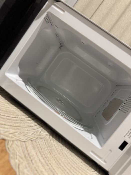 Микроволновка DELFA MD20MW Gorenje