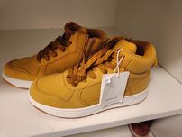 Buty wiosenne wysokie sneakersy Reserved