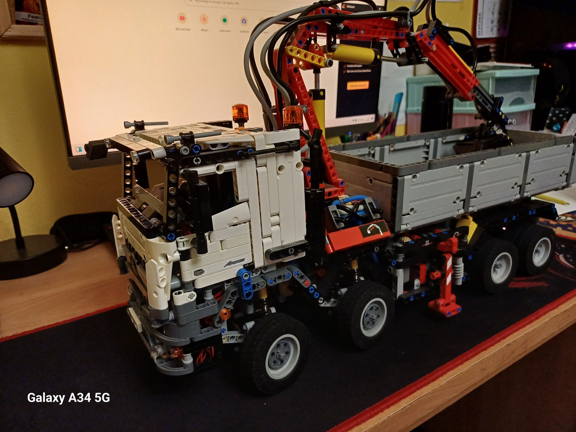 Lego technic mercedes 42043 z oświetleniem