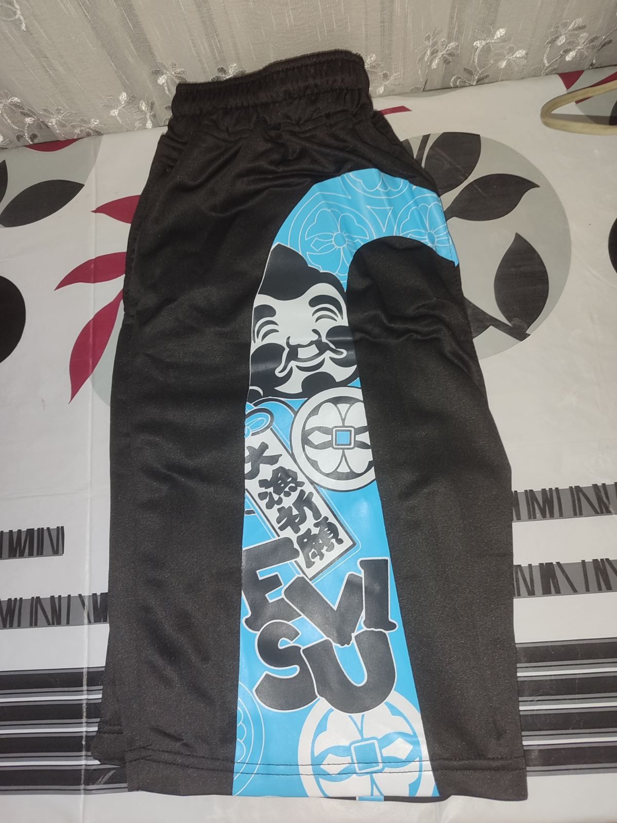 Шорти EVISU (M,L,XL)