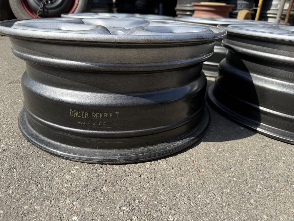 5 114,3 R 16 Диски Renault Duster  4 шт