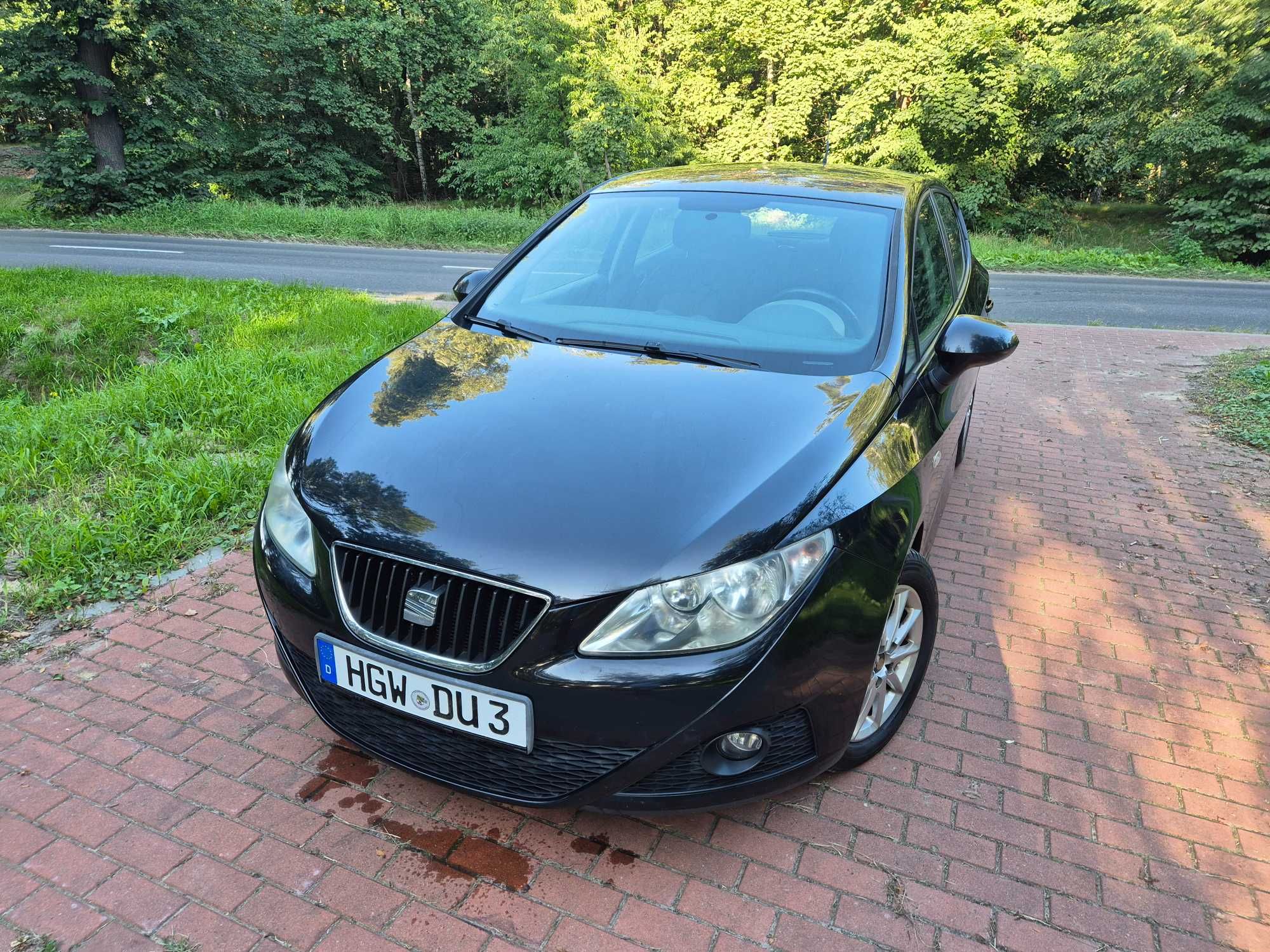 - Seat Ibiza - 5 Drzwi - 1.4 MPI  - Klimatyzacja - 2012 -