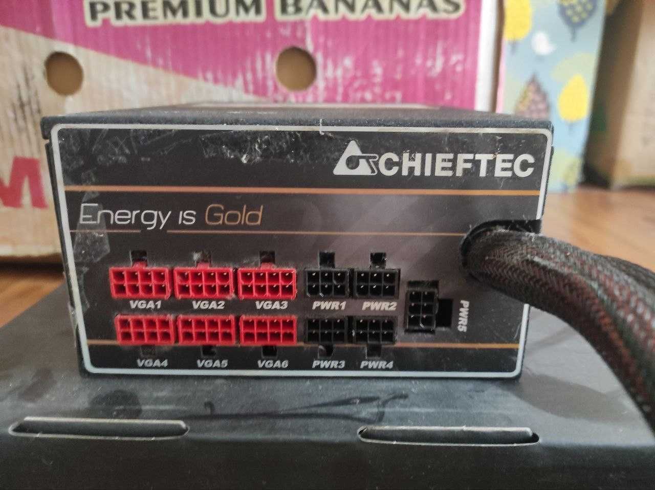 Блок живлення Chieftec Navitas GPM-1250C