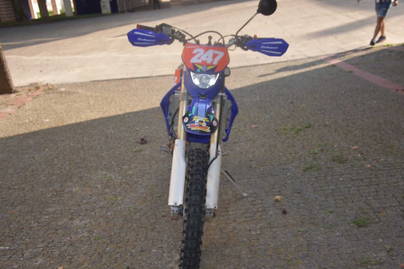 ESPETACULAR Yamaha wr 450f 2009