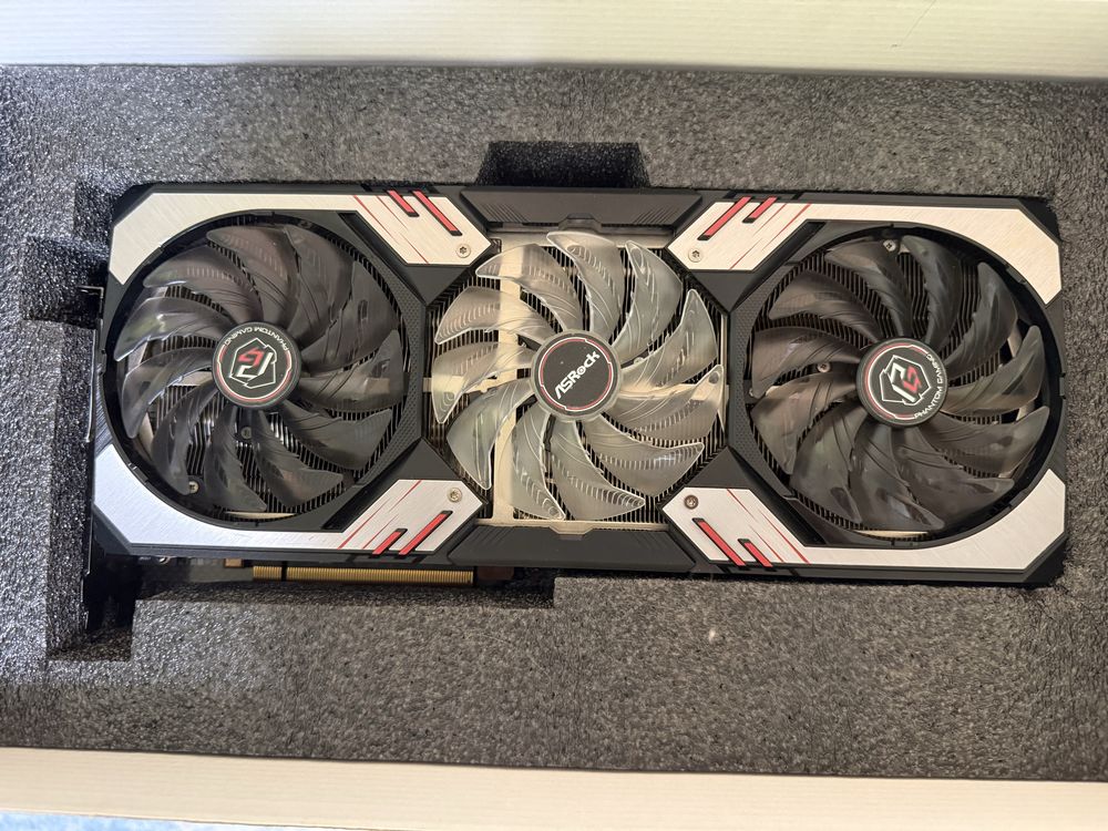 AsRock phantom gaming rx 6800 xt 16 gb