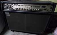 Amplificador de guitarra Roland VGA7