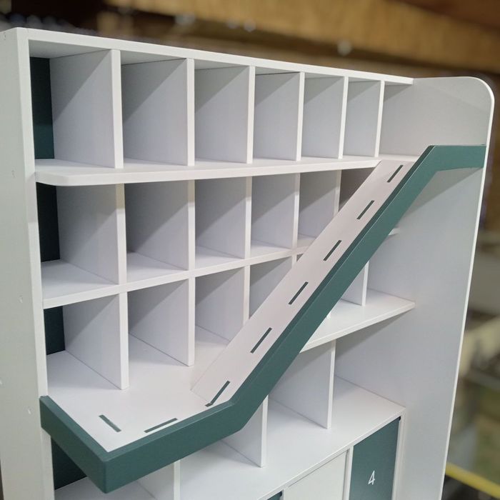 Детская деревянная парковка,гараж для мальчиков