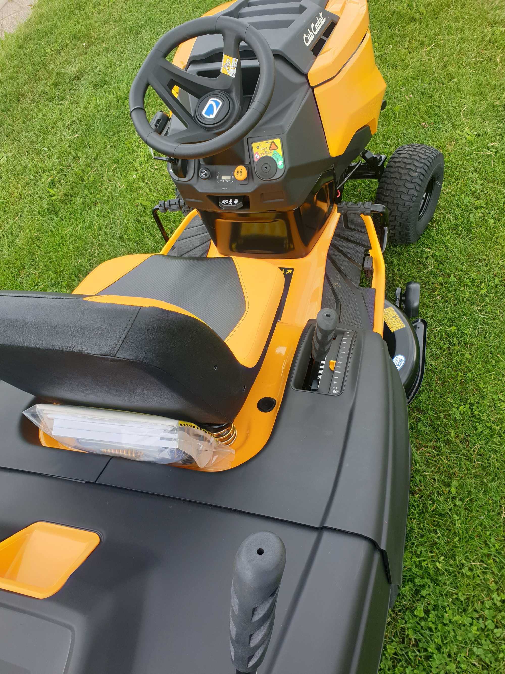 Traktor traktorek kosiarka cub cadet XT1 OR95, XT1OR95 filtr oleju