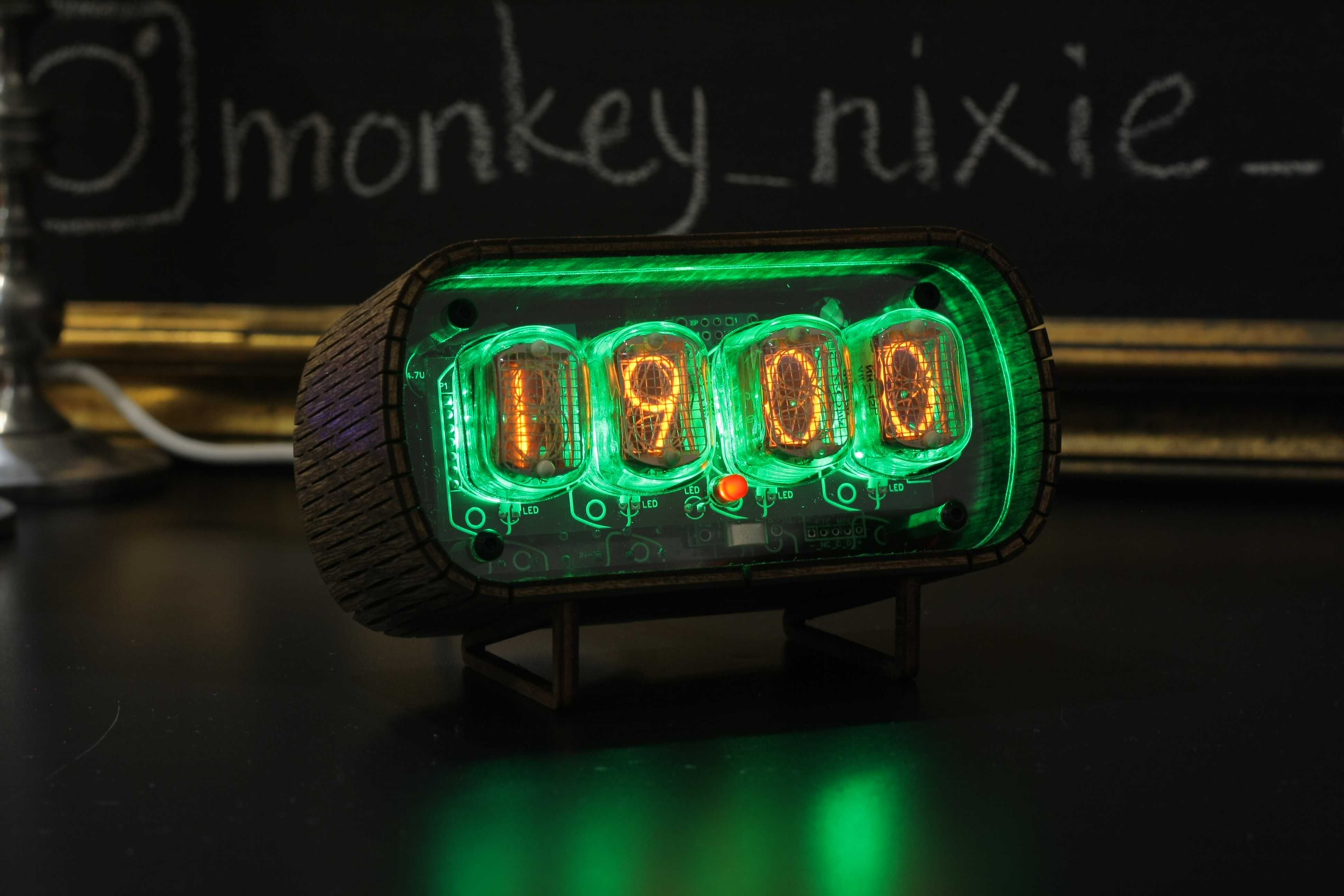 Nixie Clock Часы на газоразрядных индикаторах ИН-12