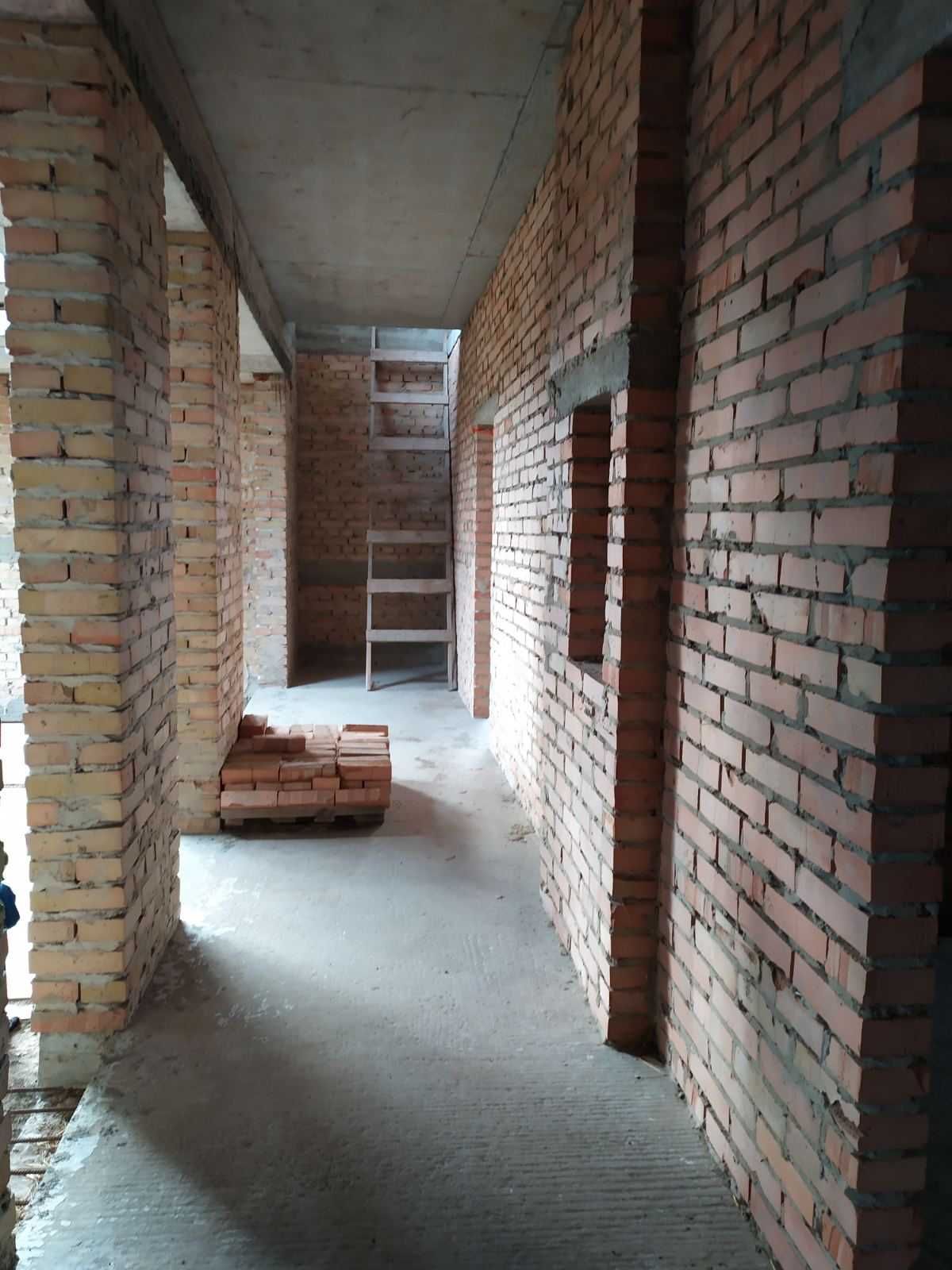 Продам якісне незавершене будівництво Вересневе 0,46 Га під забудову