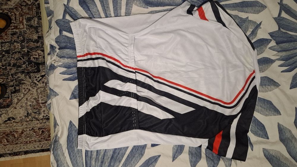 Odzież rowerowa dwa komplety