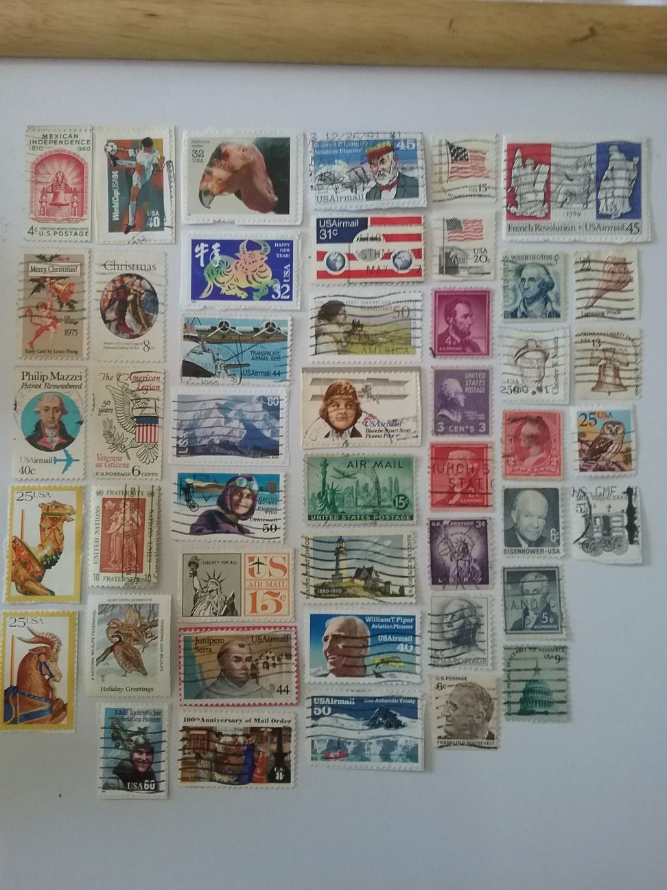 Conj. a 3.00€ cada de selos de países do mundo antigos e recentes