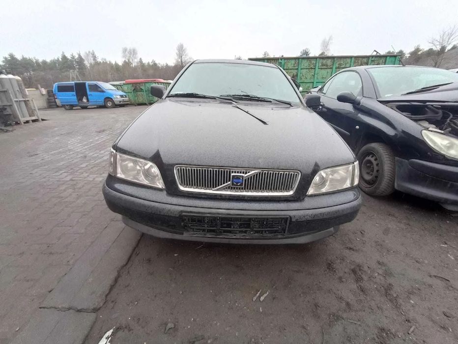 części Volvo v40 1.9 t4