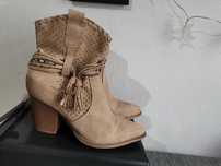 Buty kowbojki skórzane rozmiar 40 DeeZee cena 50 zł