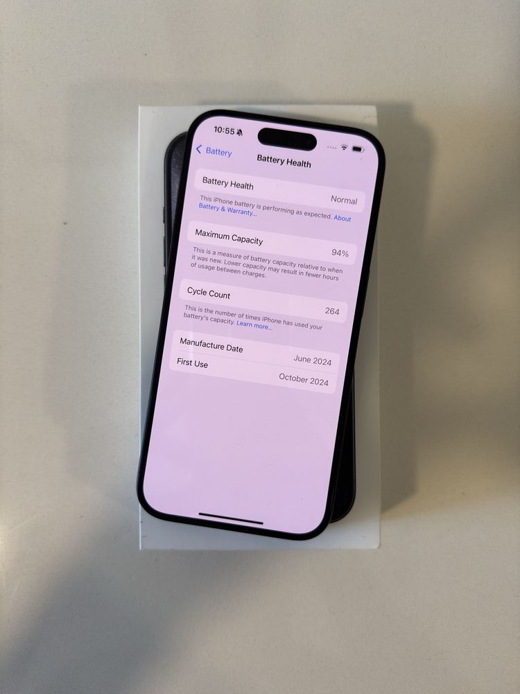 Apple iPhone 15 Pro 128GB 94% “ azul marinho “ + todos os acessórios