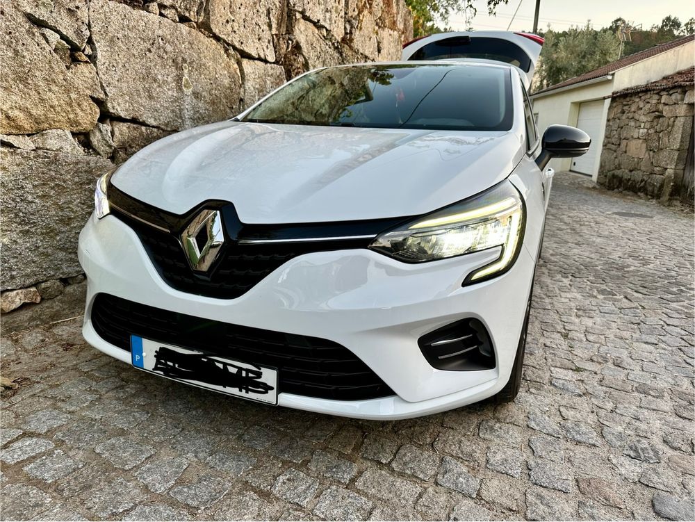Renault Clio V 1.0 Tce LIMITED Bi-fuel Livro de revisoes e garantia