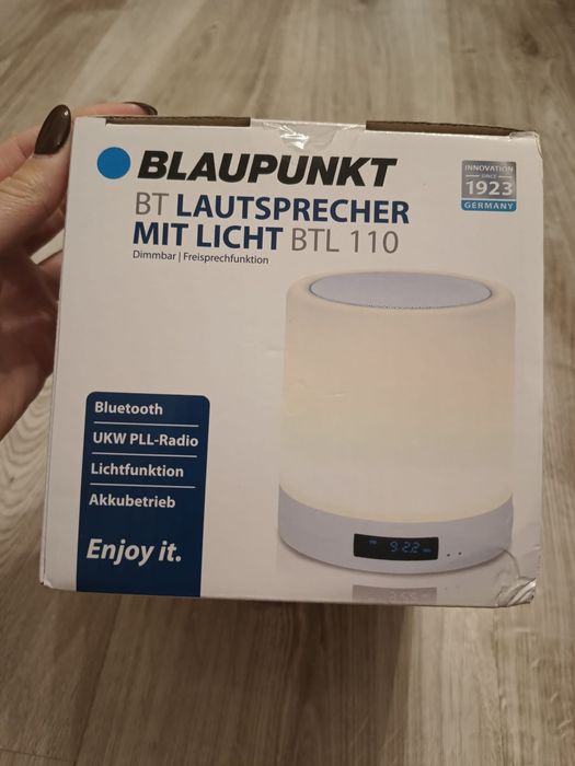 NOWY głośnik z lampką LED