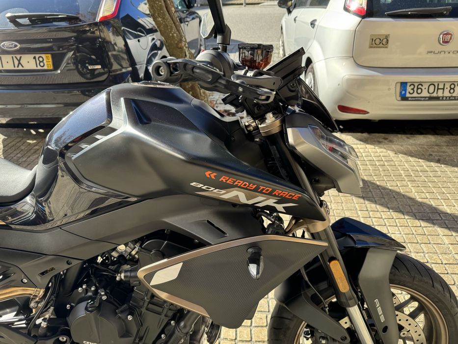 Moto Cfmoto- 800-Nk