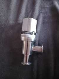 Кутовий вакуумний пневматичний клапан kf25 вакуумне обладнання