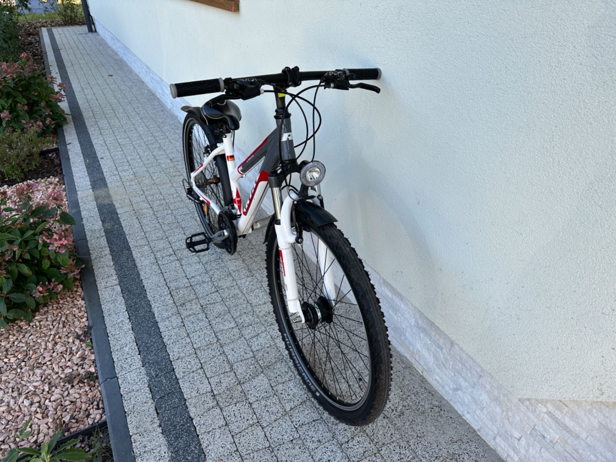 Rower RIXE - Mtb, koła 26, Aluminiowy, amor, Shimano Acera, prądnica