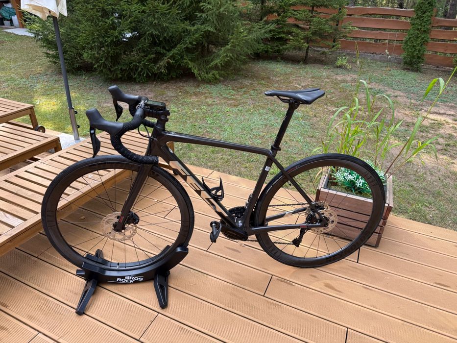 Rower szosowy FELT FR Advanced 105 Di2