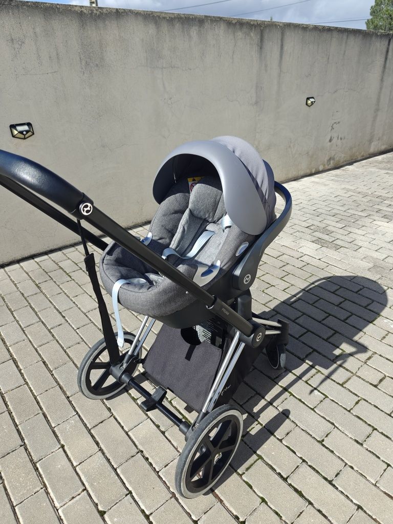 Cybex Priam Trio com Isofix