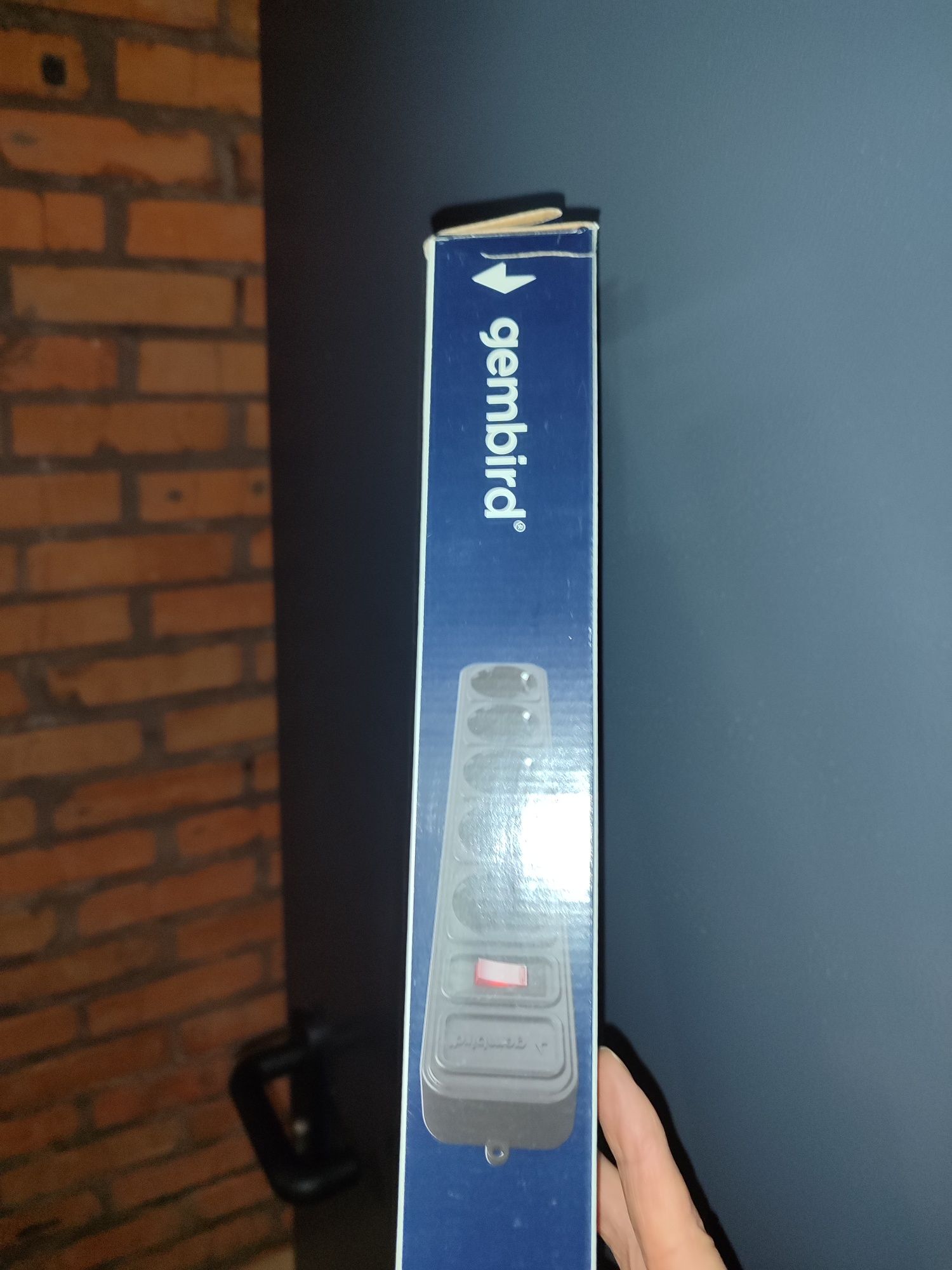Мережевий фільтр Gembird SPG5-X-6B 5 розеток з 1.8 м