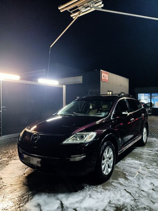7-місний Mazda CX-9 Black Cherry: Потужність, Комфорт, Характер