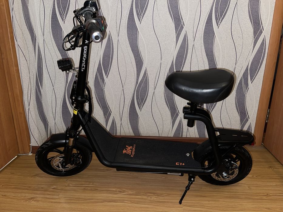 Електросамокат KUGOO Kirin Cl+ Plus 18Ah