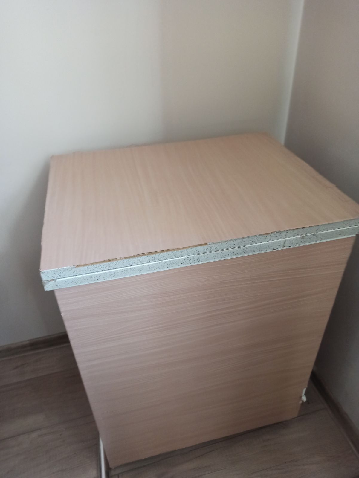 Maszyna do szycia PREDOM 466