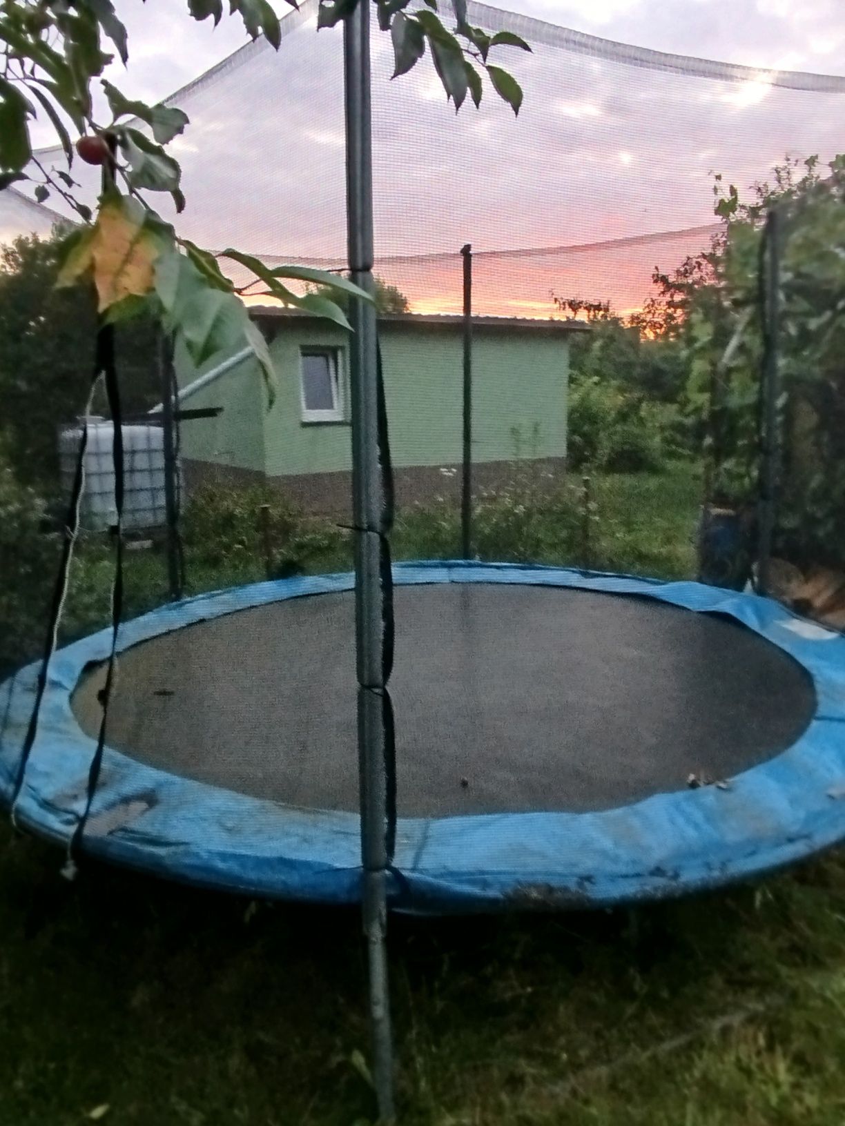 Trampolina ogrodowa 3m