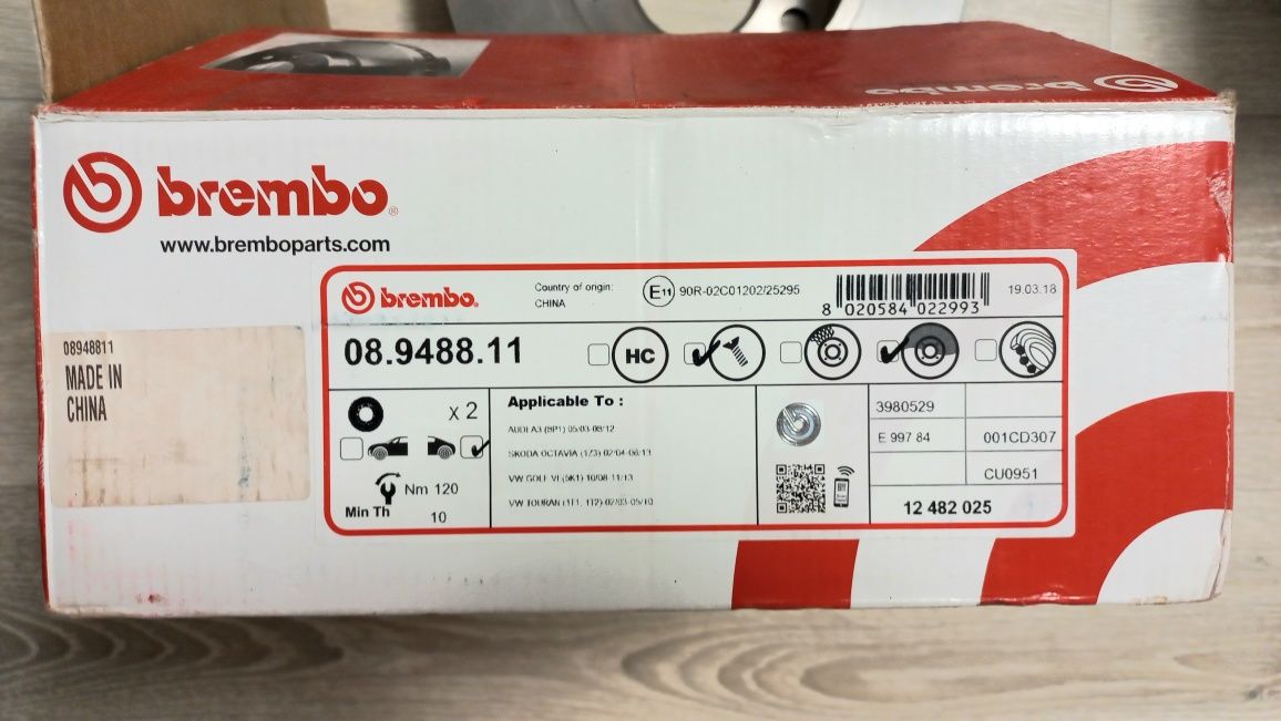 Продам гальмівні диски Brembo
