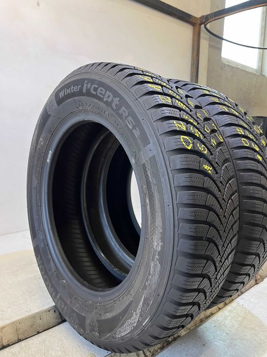2x 165/70R14 Hankook Winter i *cept RS2 81T OZ216