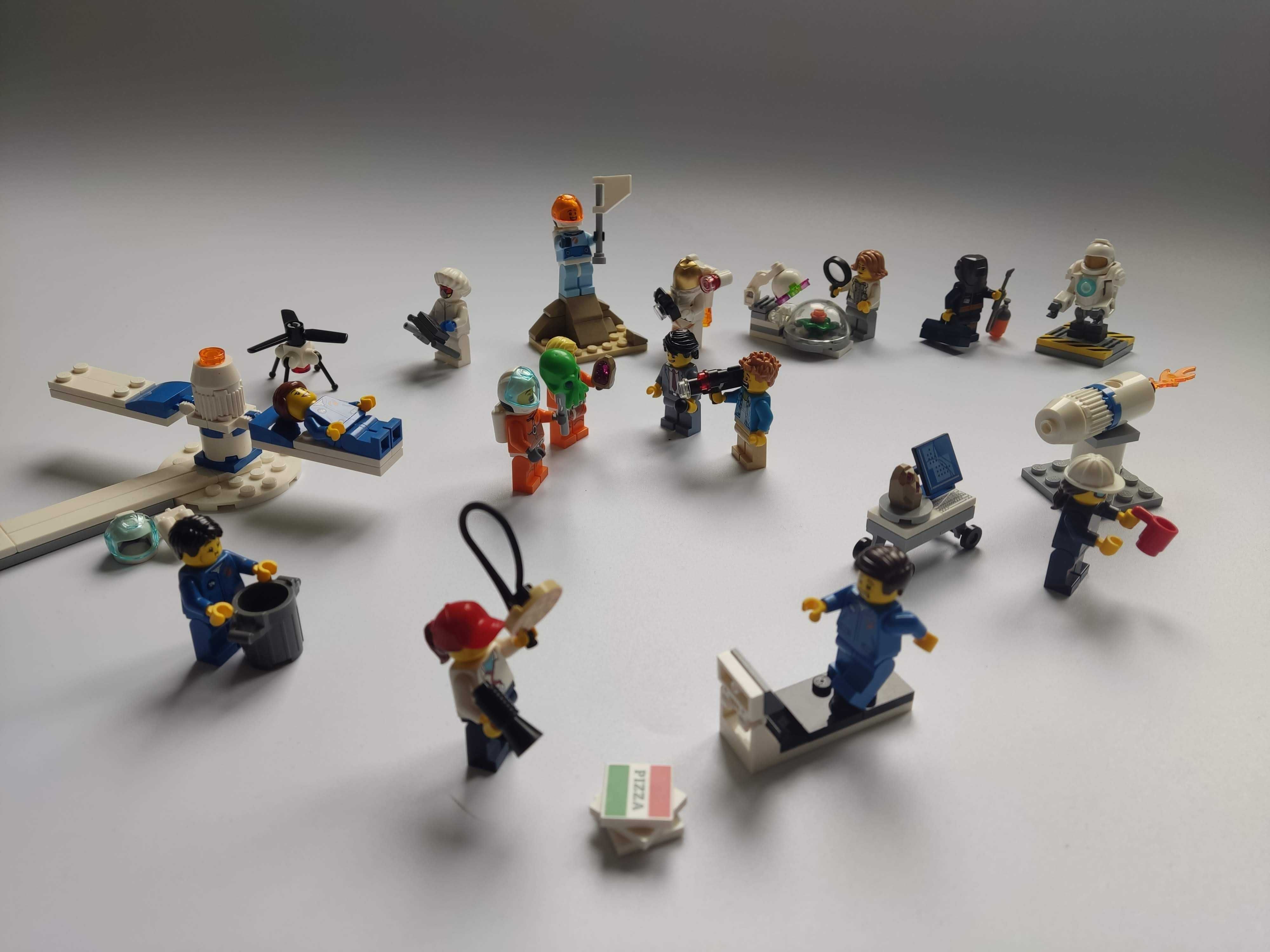 LEGO 60230 City - Badania kosmiczne - zestaw minifigurek