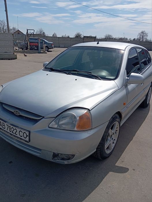 Кіа ріо 2003 рік