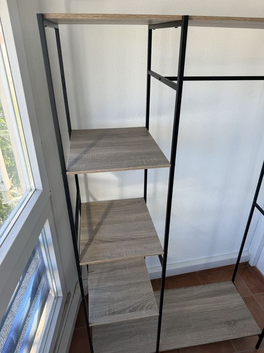 Armario aberto SKLUM metal/madeira