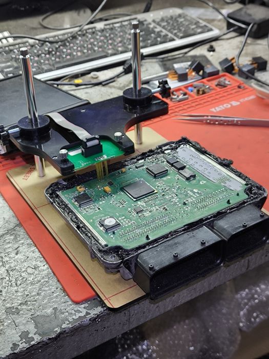 Прошивка, ремонт, ЕБУ, SRS Airbag, ABS, прив'язка ключів, автоелектрик