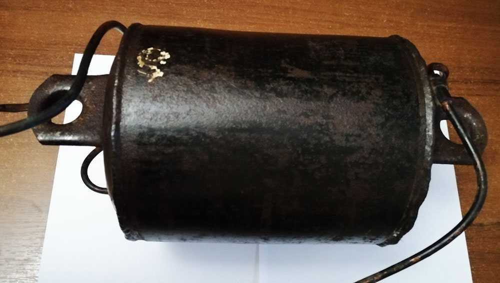 Компрессор  от  холодильника  СССР