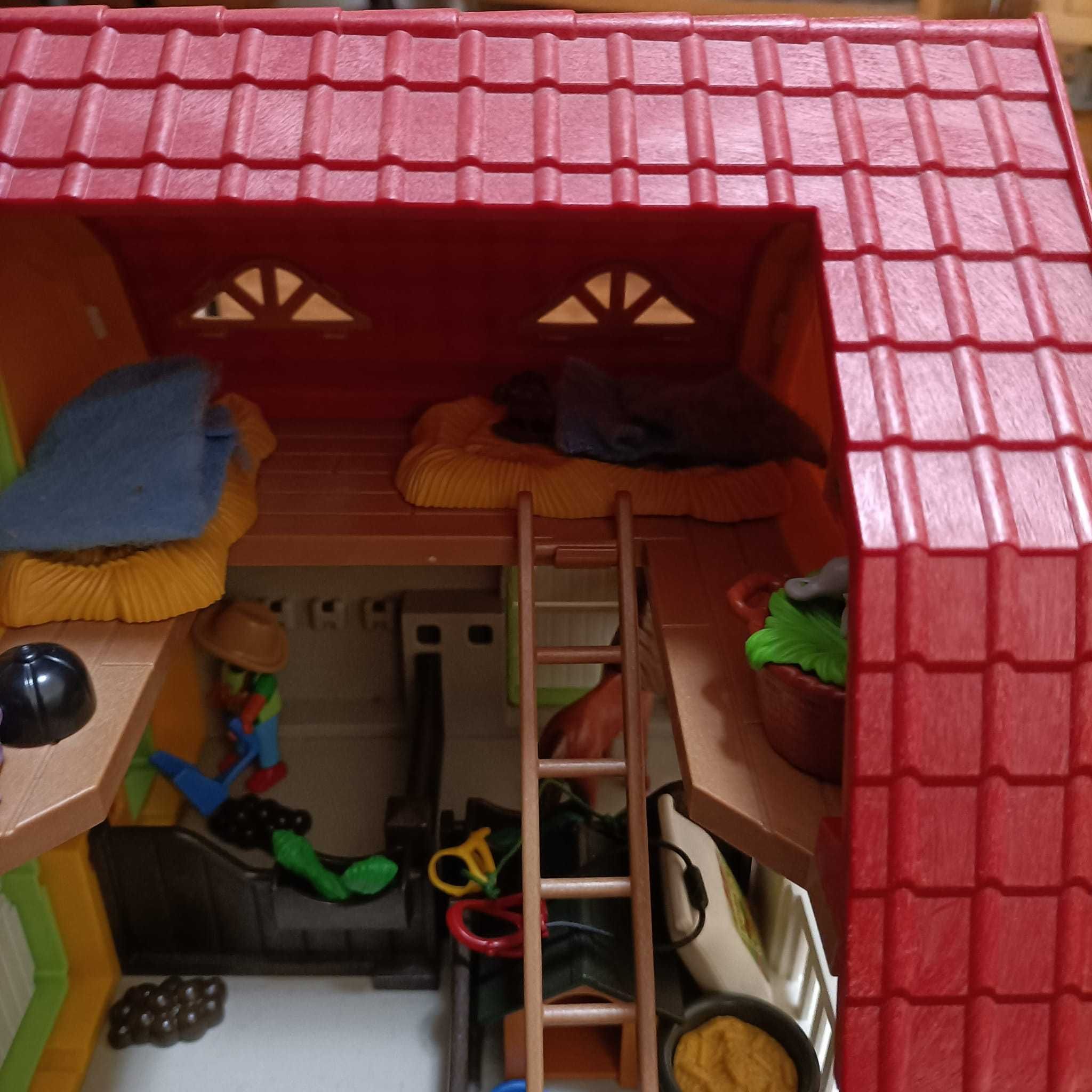Playmobile Estábulo de Cavalos