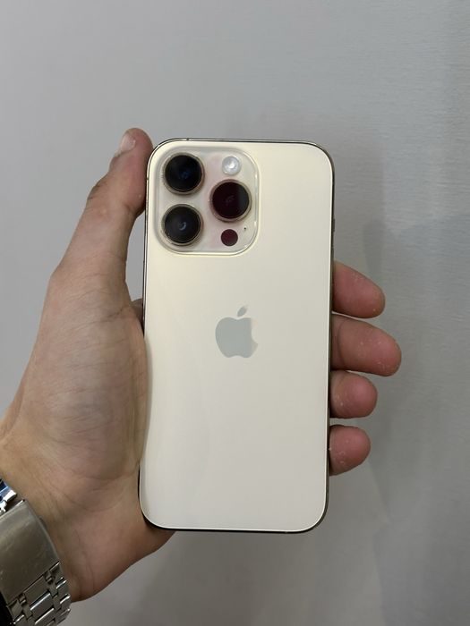 Вживаний Apple iPhone 14 Pro ( GOLD ) 128Gb