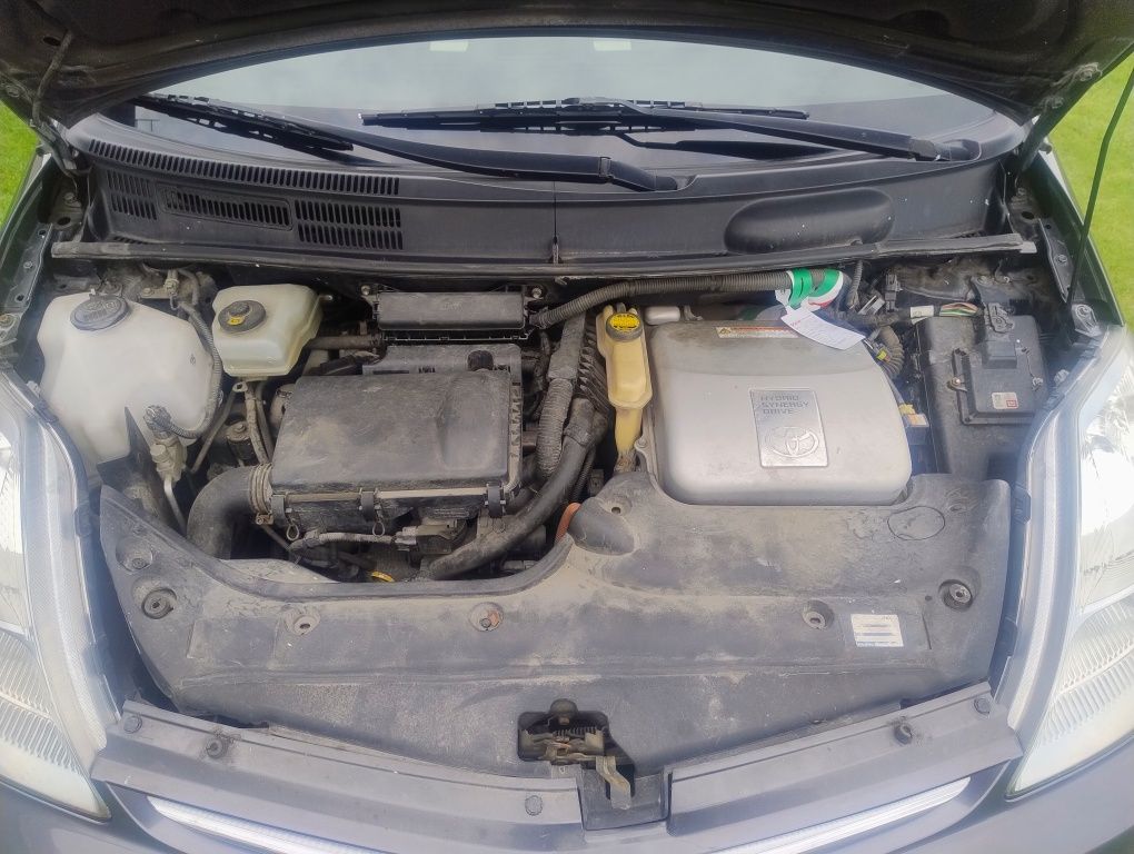 Sprzedam Toyotę Prius II