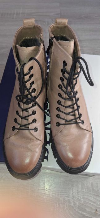 Черевики шкіряні жіночі 39 розмір
