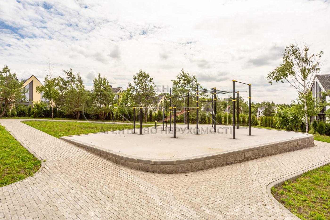Продаж дуплексу, КM "WHITE- BLAKIE DUPLEX", Бучанський р-н