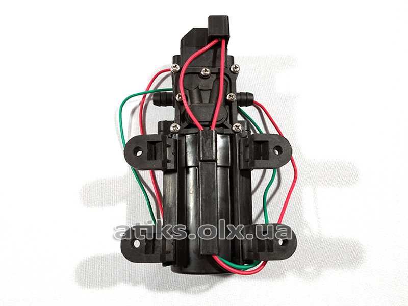 Насос водяной для опрыскивателя 12В мембранный. Помпа оприскувача.